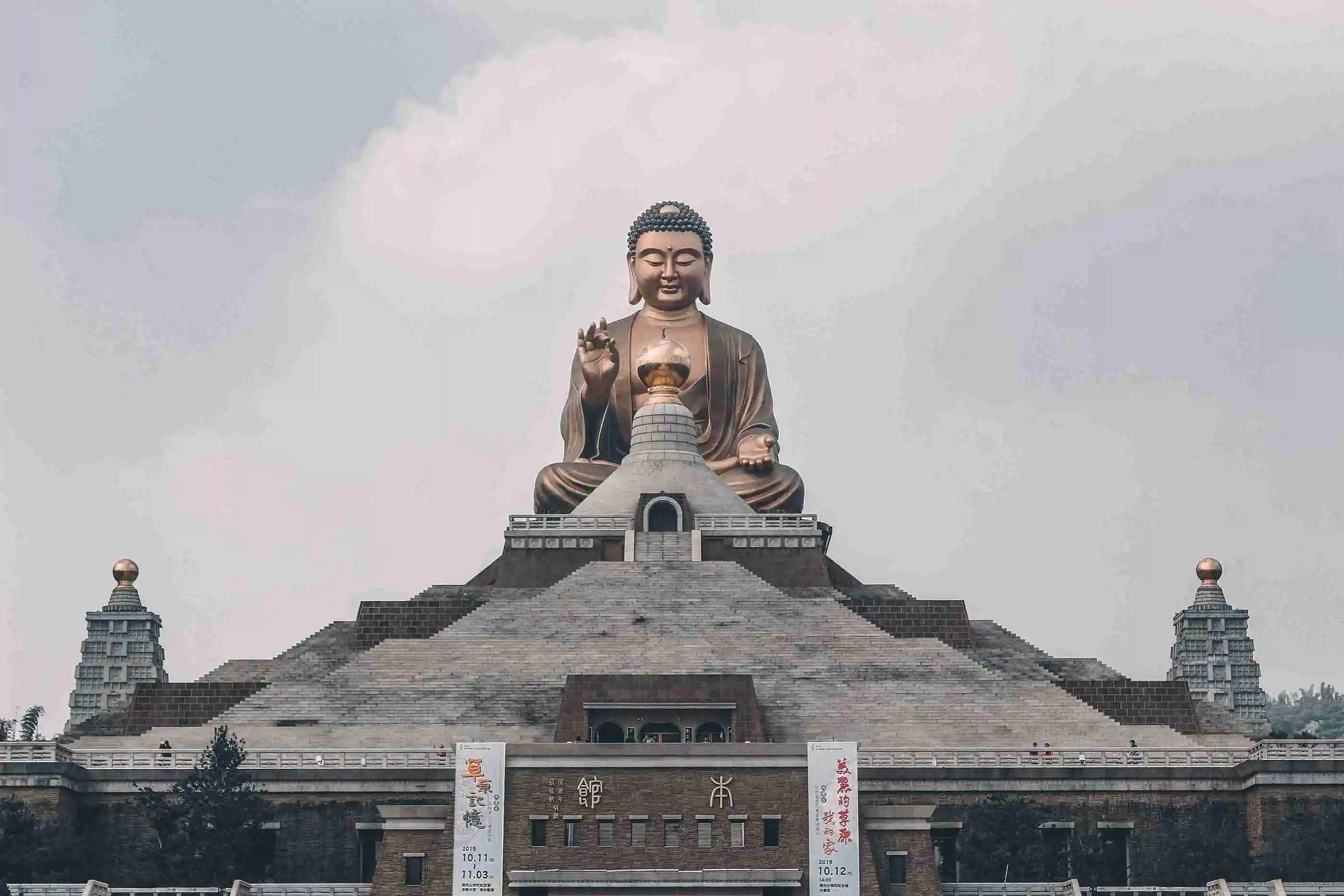 Phuket Tour: Majestic View of the Iconic Big Buddha international tour